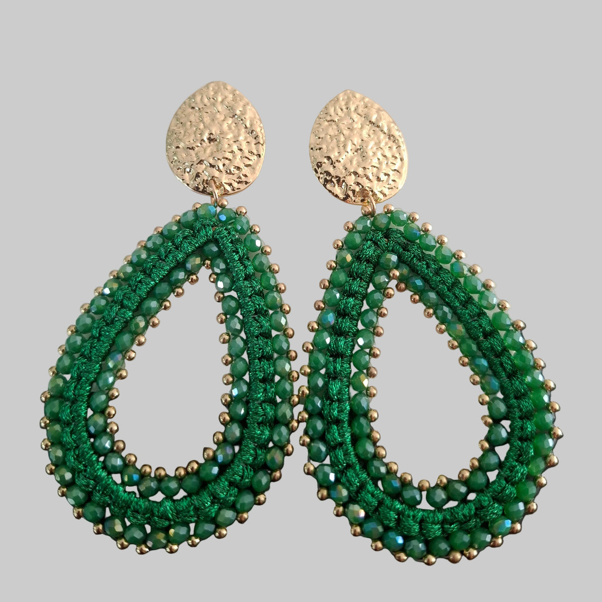 Orecchini Statement per look tradizionali – Tanti colori disponibili!